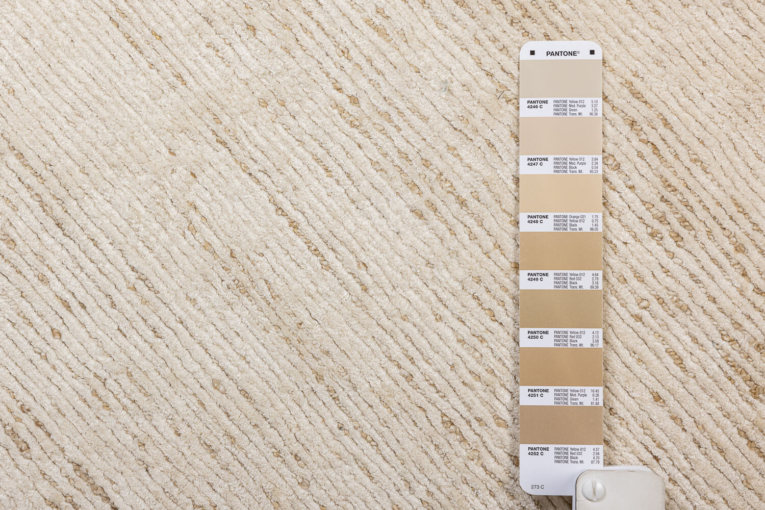 INTERIOR+DESIGN | Актуальный монохром: 7 интерьеров в теплых светлых тонах